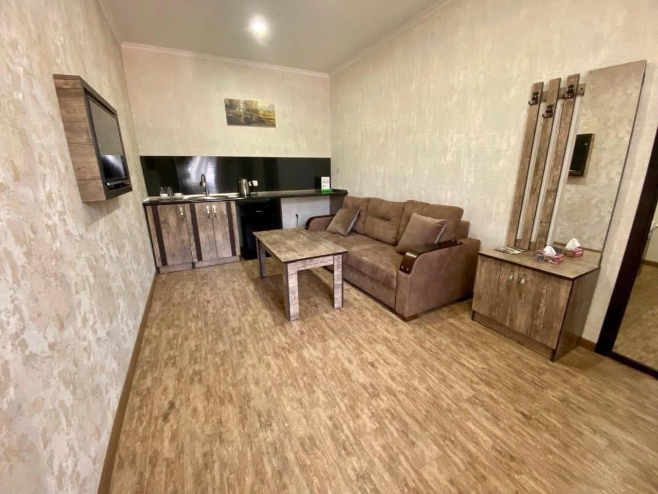 Tsaghkadzor Inn Hotel מראה חיצוני תמונה