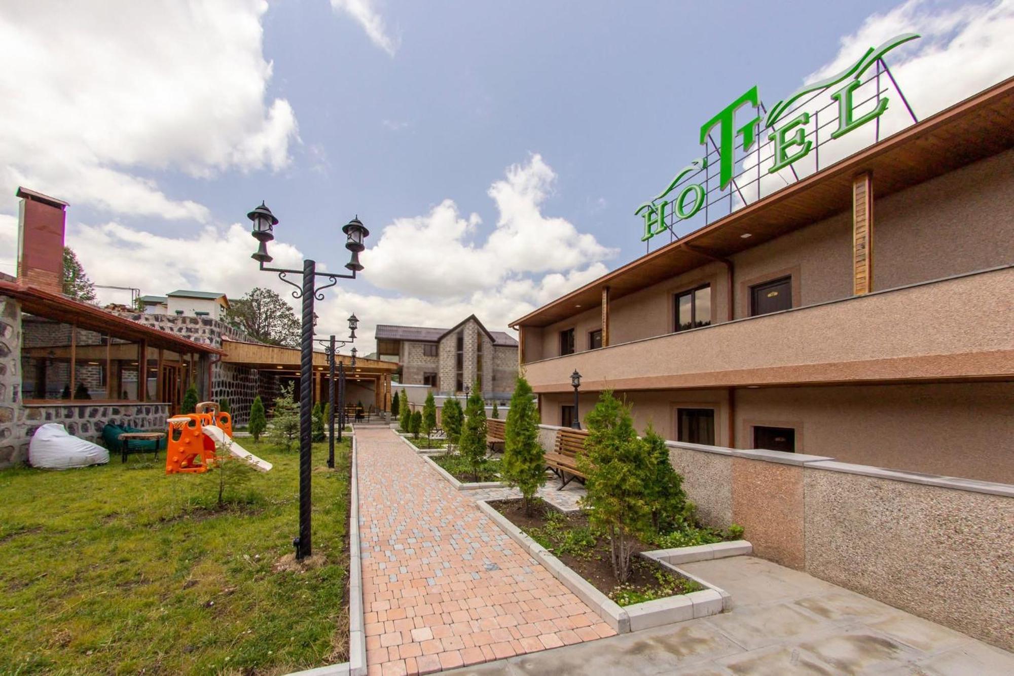 Tsaghkadzor Inn Hotel מראה חיצוני תמונה